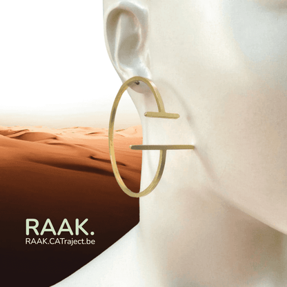 messing RAAK.Oorring HOEPEL met subtiel design voor sieraden