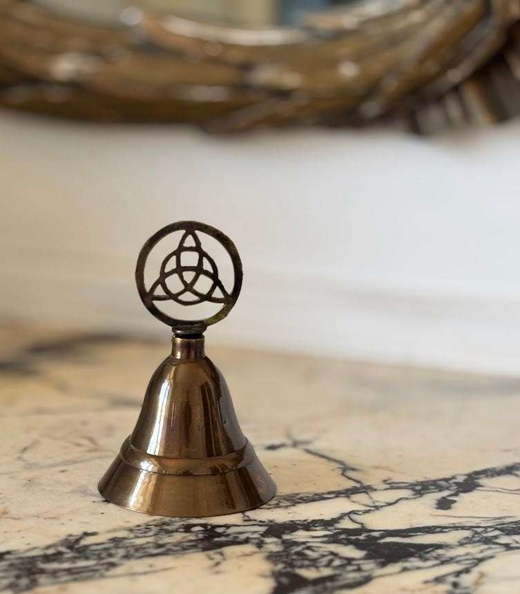 Triquetra bel voor rituelen en meditatie