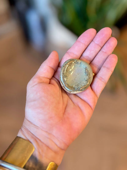 RUST in hand – duimsteen voor ontspanning
