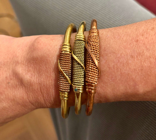 Handgemaakte koperen armband