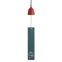Gietijzeren windgong met houten hanger voor tuin en decor